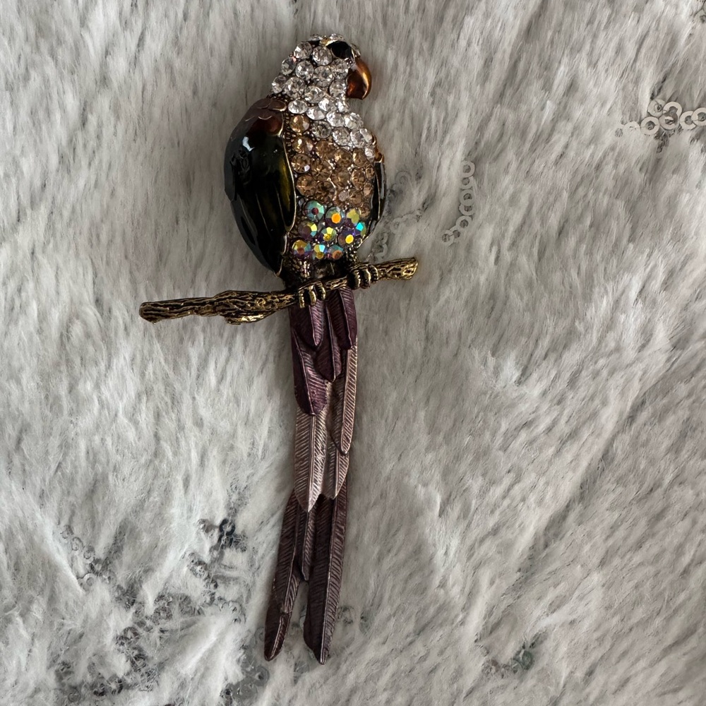 Elegant Crystal Parrot Brooch